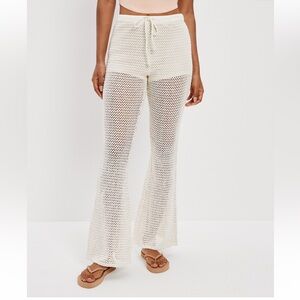 Women's Size S. Cream Crochet Flare Pants With FREE Matching Flip Flops Size 8.